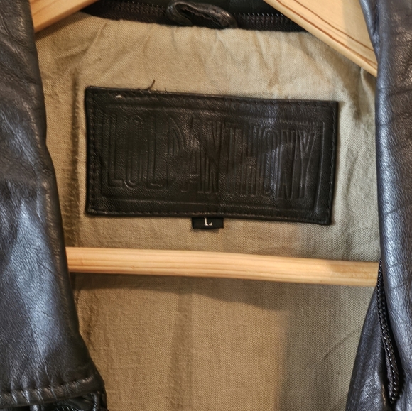 Vintage brown leather bomber jacket in size Large - Picture 6 of 9